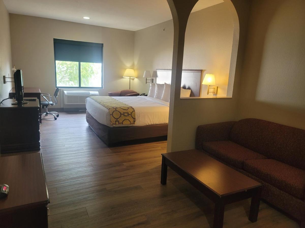 Baymont By Wyndham Houston Brookhollow Εξωτερικό φωτογραφία