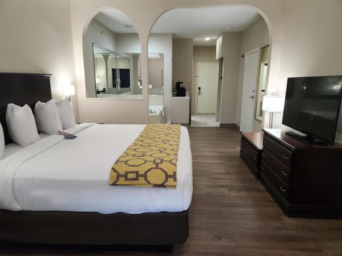 Baymont By Wyndham Houston Brookhollow Εξωτερικό φωτογραφία