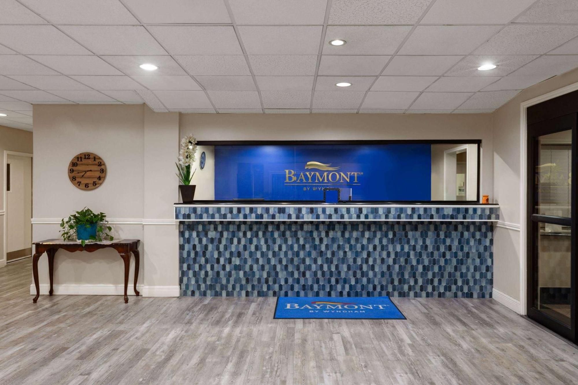 Baymont By Wyndham Houston Brookhollow Εξωτερικό φωτογραφία